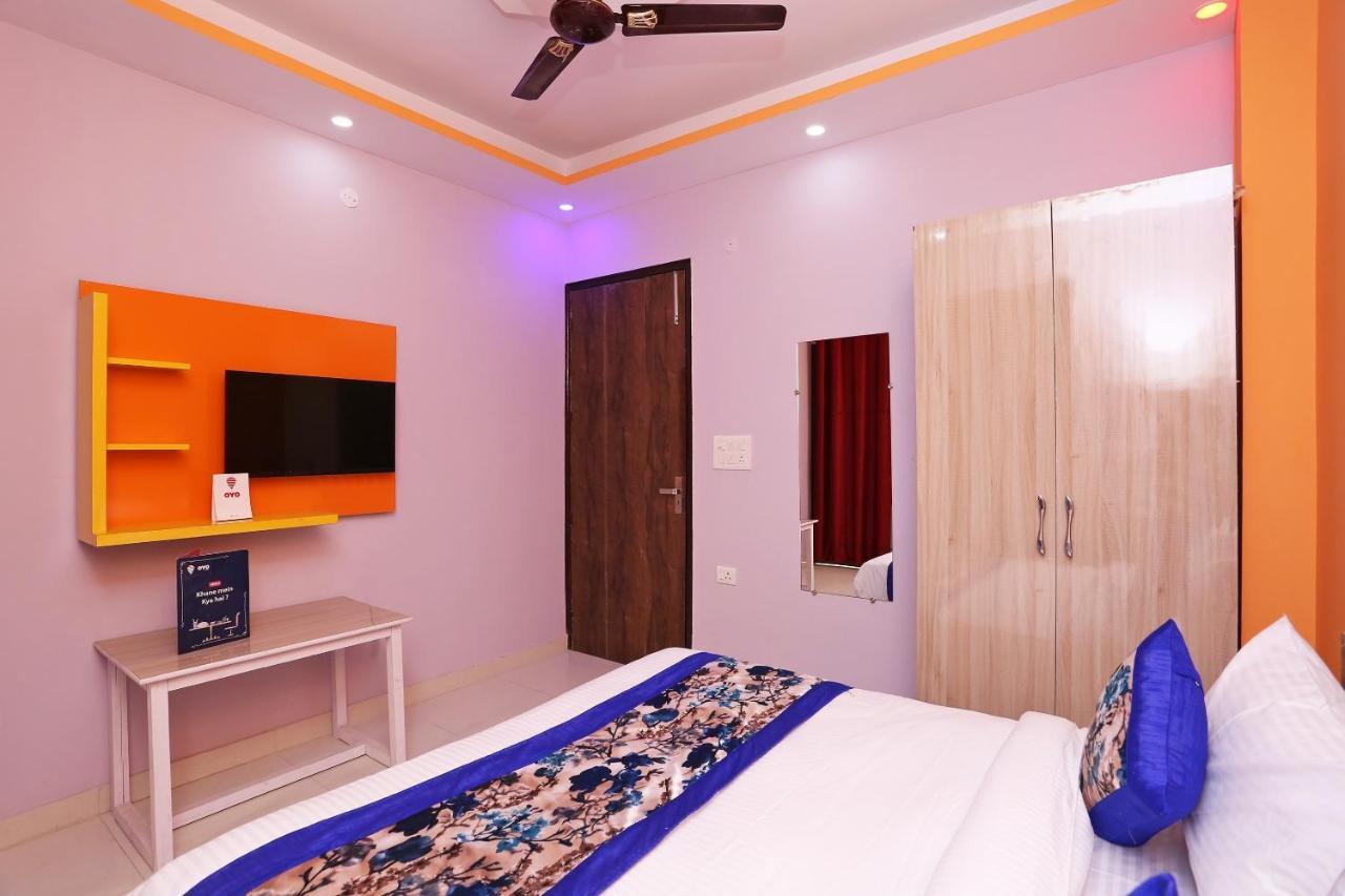 Oyo Rose Residency Near Dwarka Sector 9 Metro Station Hotel New Delhi Exterior photo